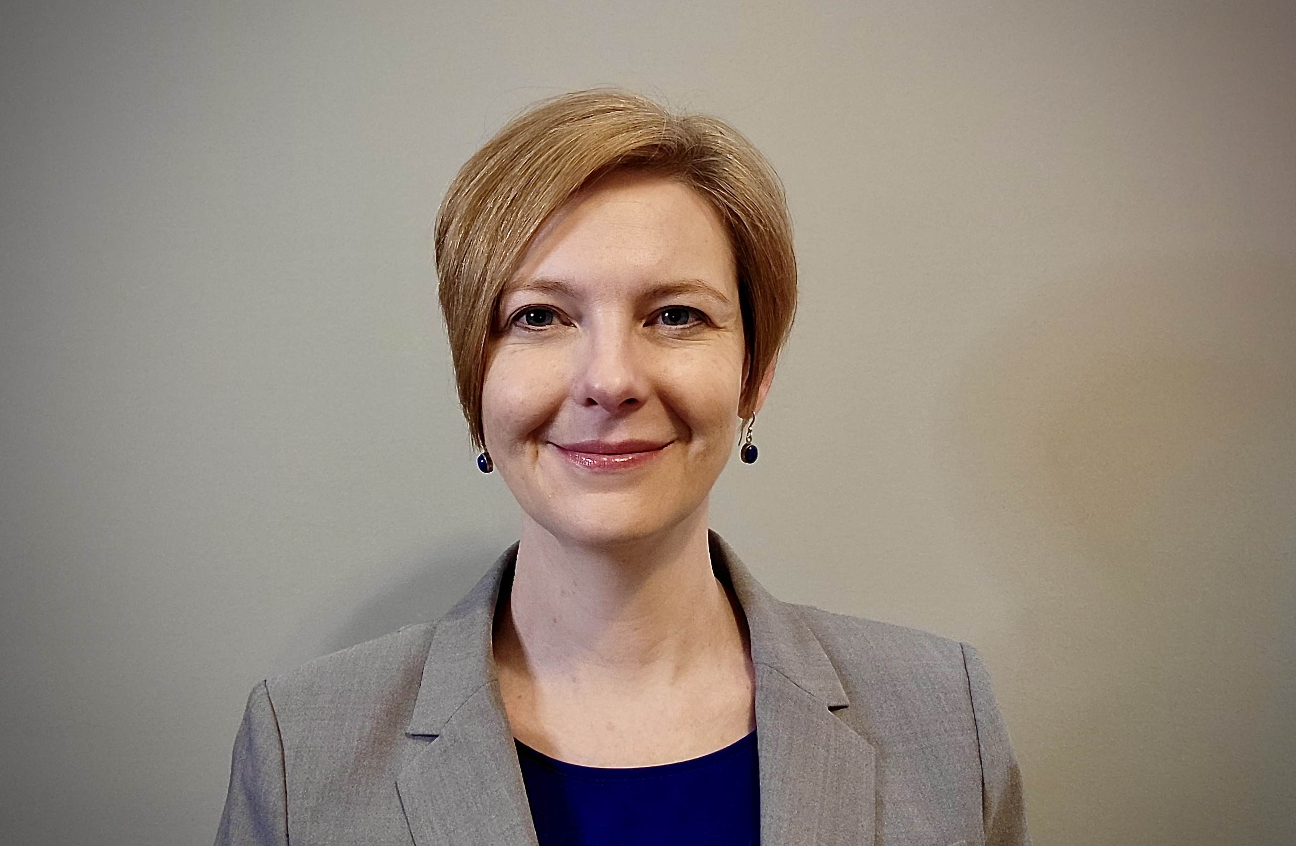 Brooke Macnamara headshot photo